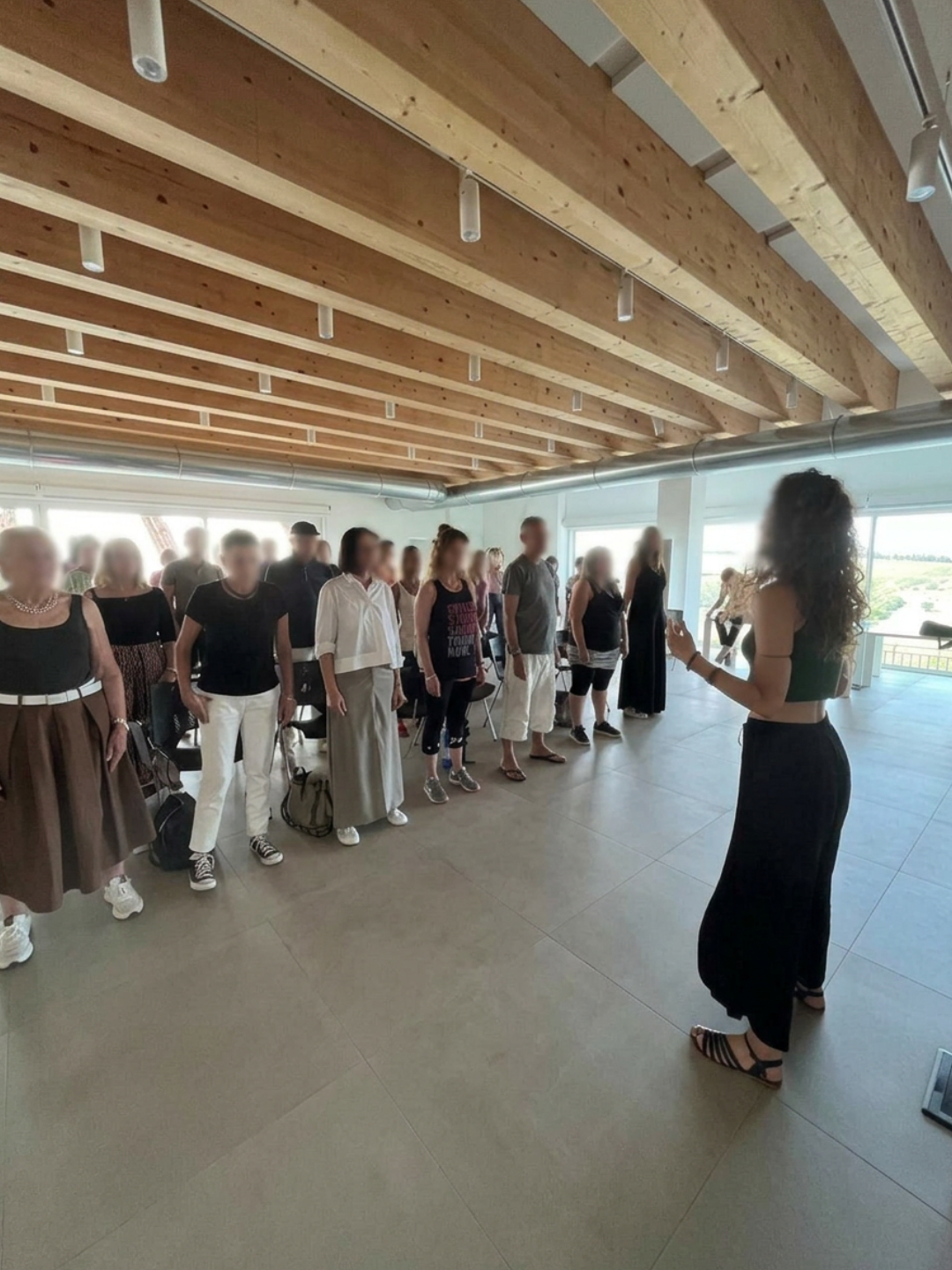 helena mercuri yoga dell'antica via KRIS srl